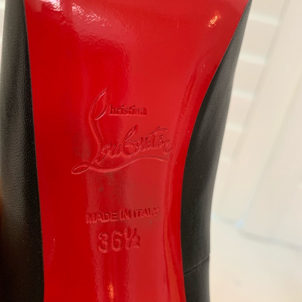 🌿AUTHENTIC CHRISTIAN LOUBOUTIN PLATFORM HEELS🌿 - Picture 5 of 8